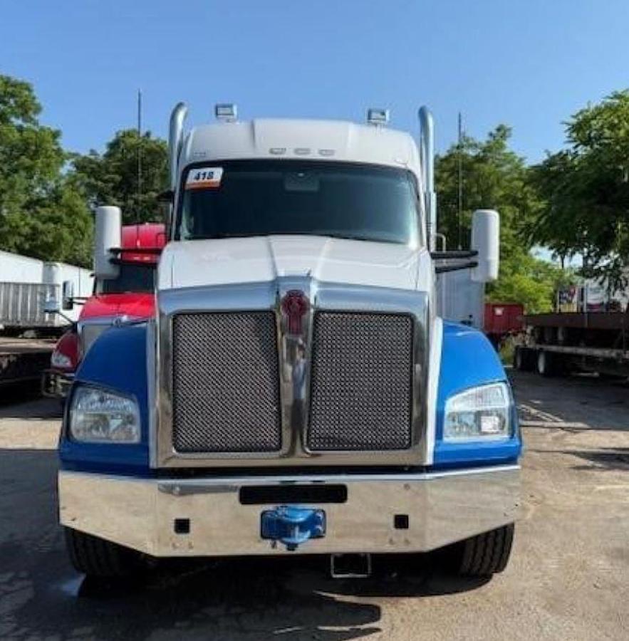 Used 2020 Kenworth T880