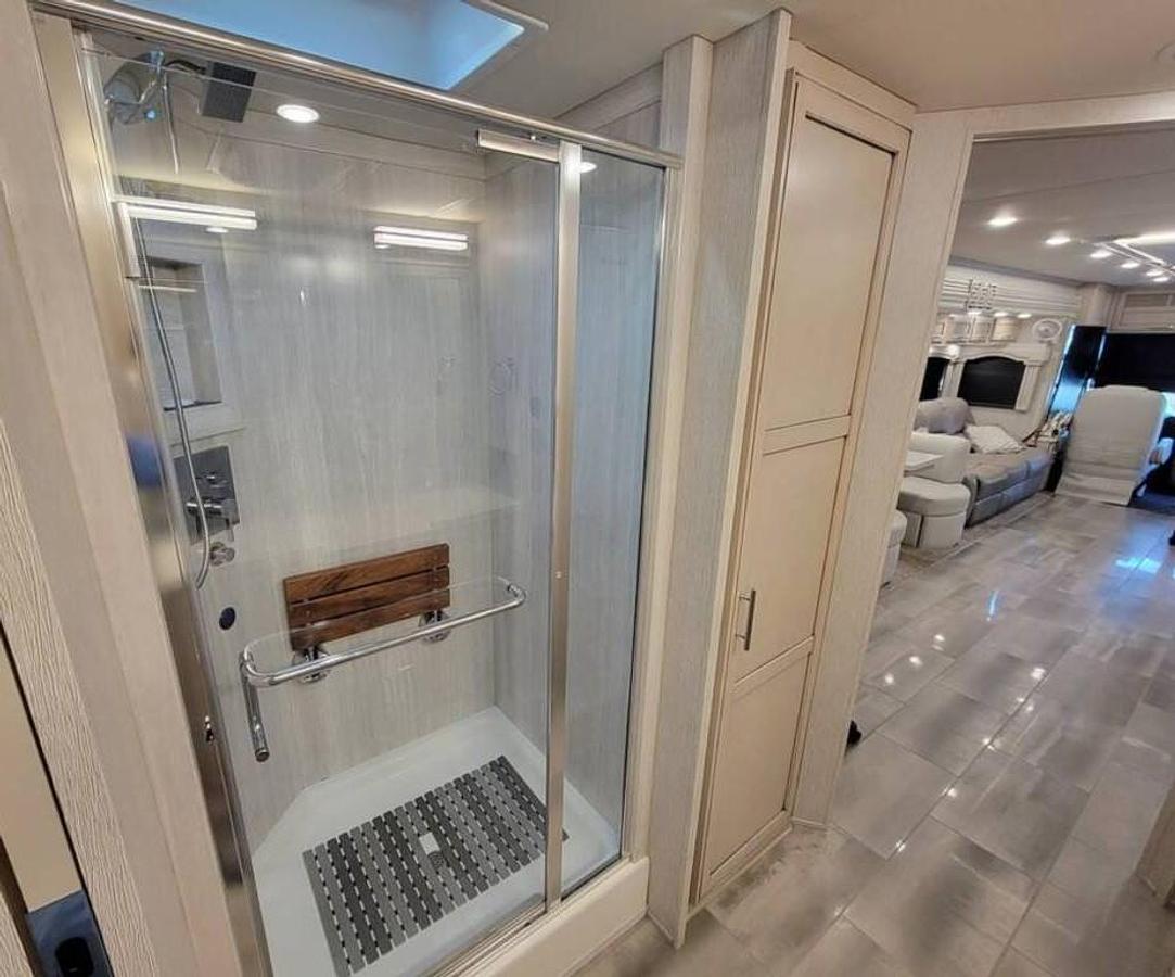 Used 2022 Newmar Ventana 4334