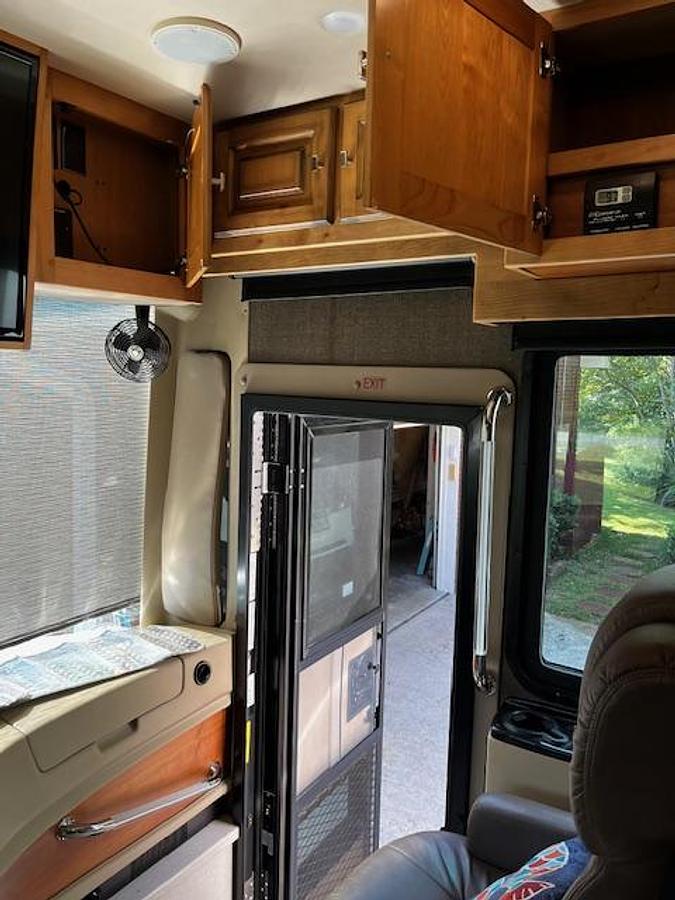 Used 2017 Tiffin Motorhome Phaeton 40IH 41' Class A Motorhome