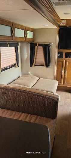 Used 2017 Forest River Salem T26TBUD 26ft Travel Trailer