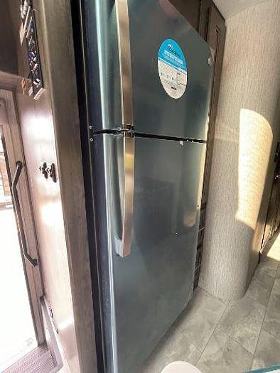 Used 2021 Coachmen Sportscoach SRS 376ES