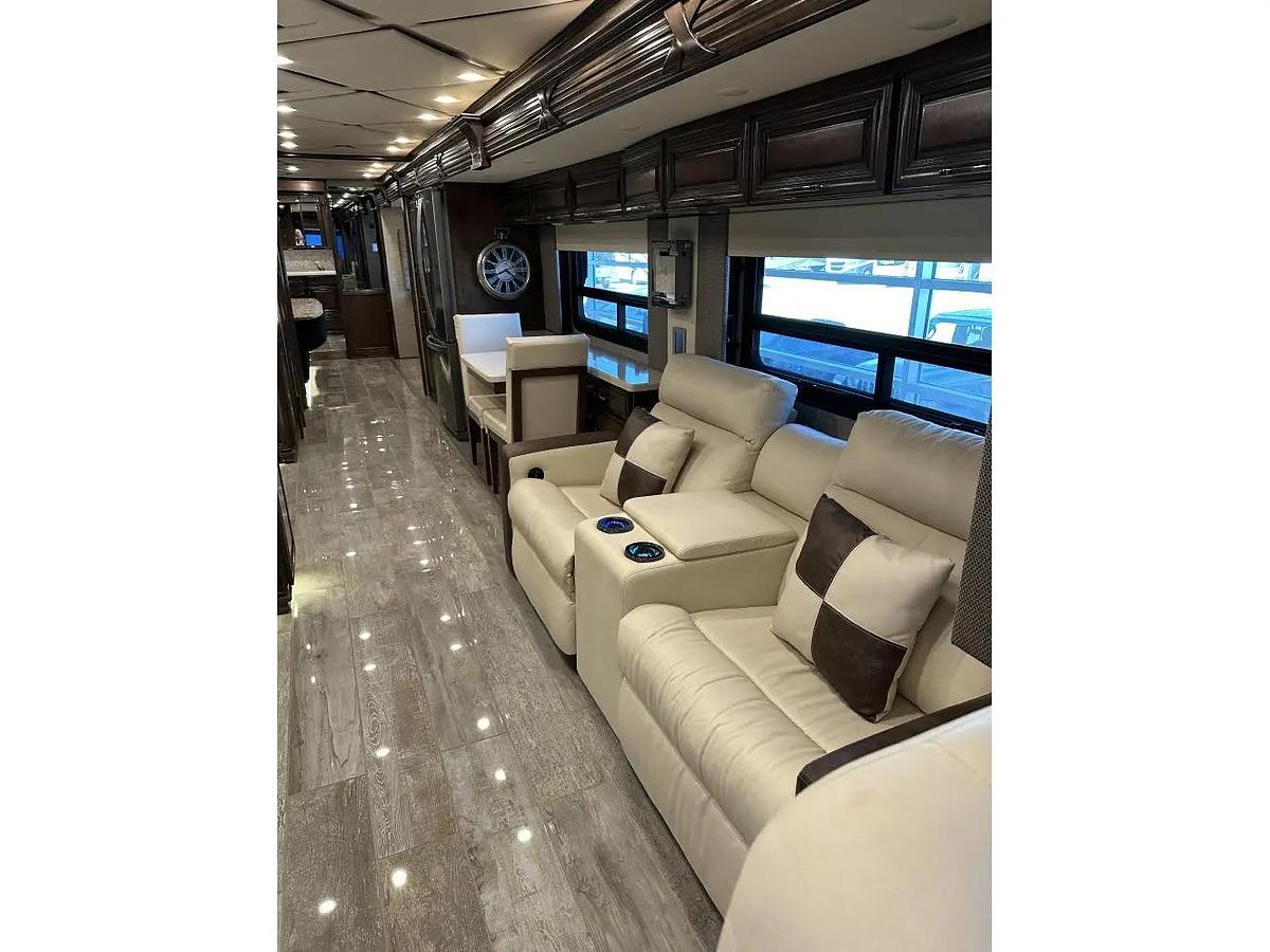 Used 2020 Newmar Mountain Aire 4569