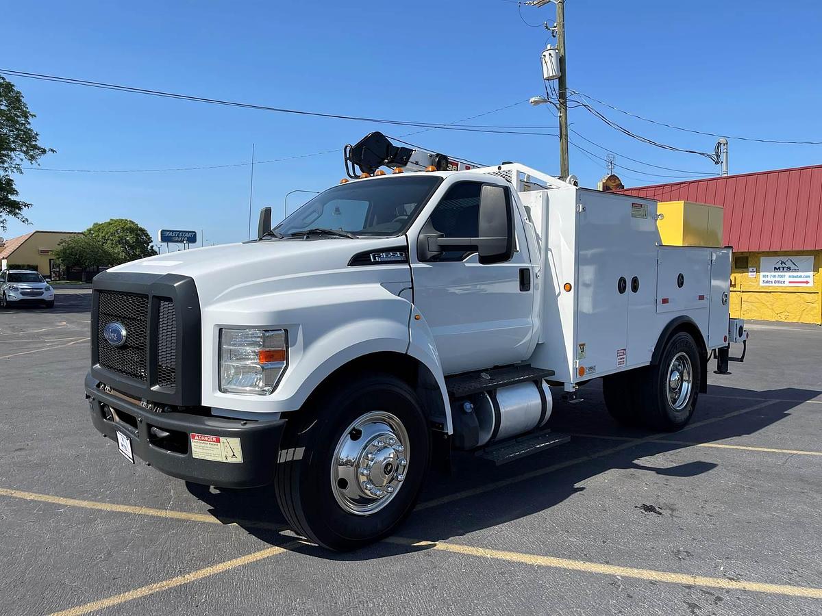 Used 2017 Ford F650 XL Mechanic Service Truck