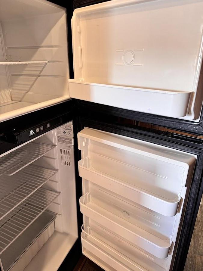 Used 2022 Cimarron Norstar 4 Horse Trailer