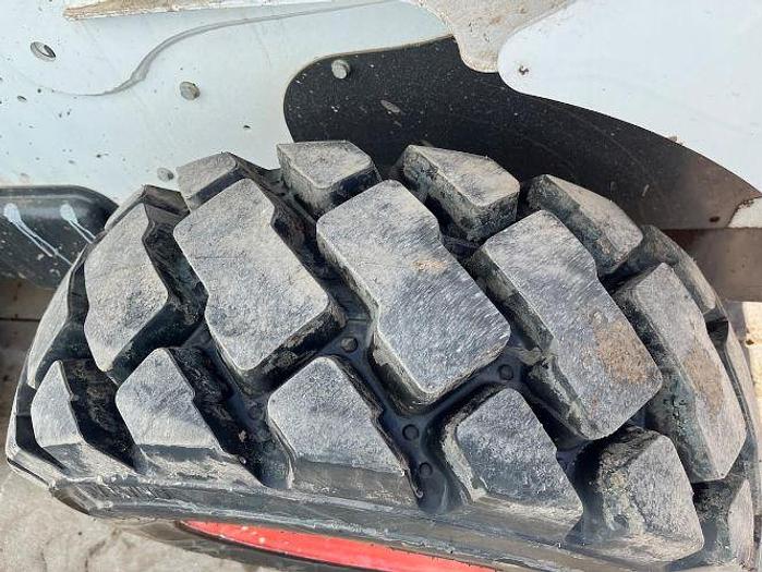 Used 2019 BOBCAT S740