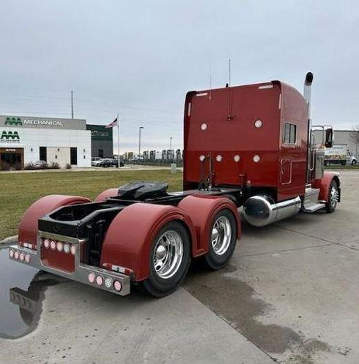 Used 2019 Peterbilt 389