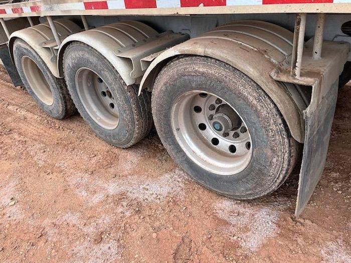 Used 2015 Dragon 260 Barrel Trailer