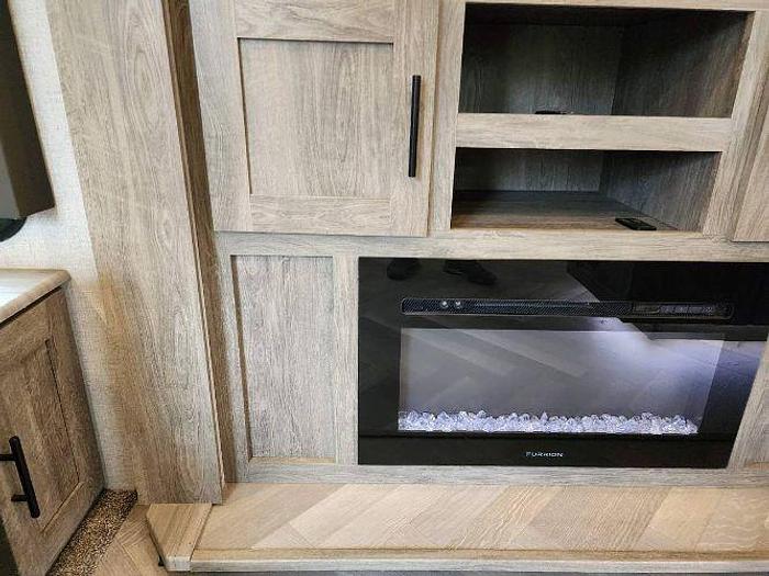 Used 2021 Forest River Salem Hemisphere 290RL