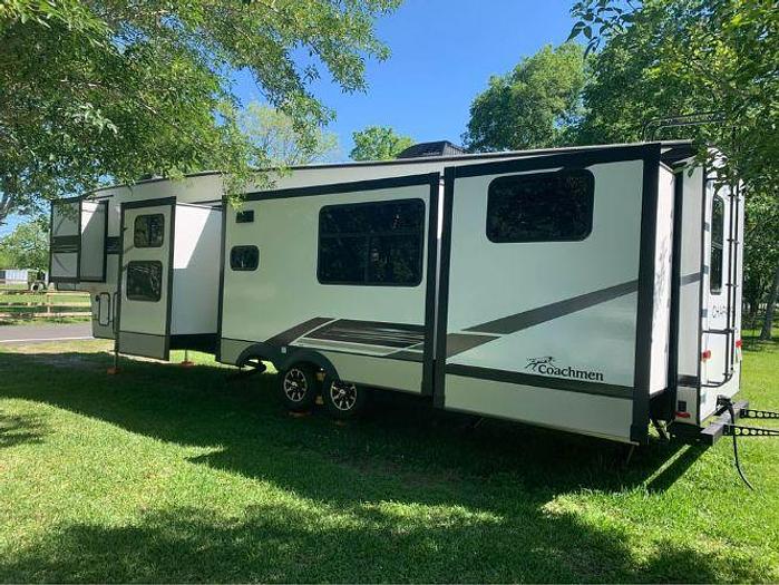Used 2022 Coachmen Chaparral 373 MBRB
