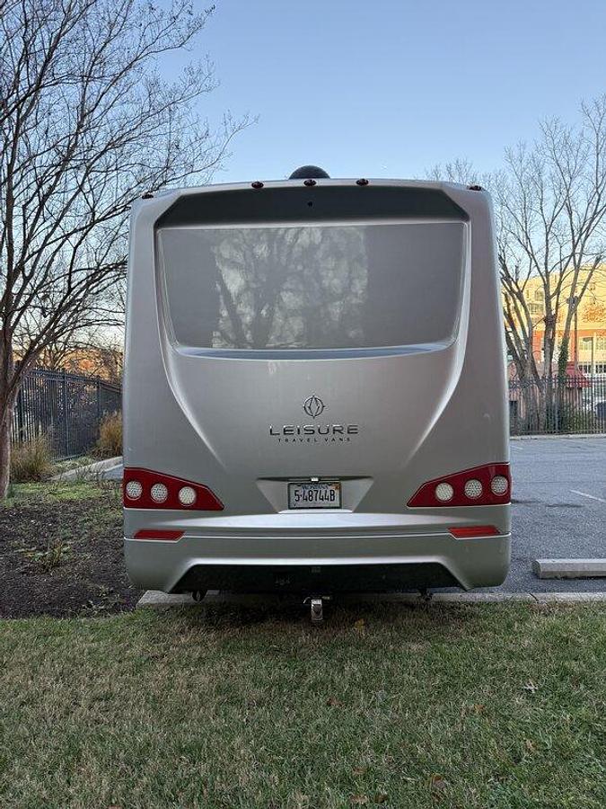 Used 2019 Leisure Travel Vans Unity U24mb