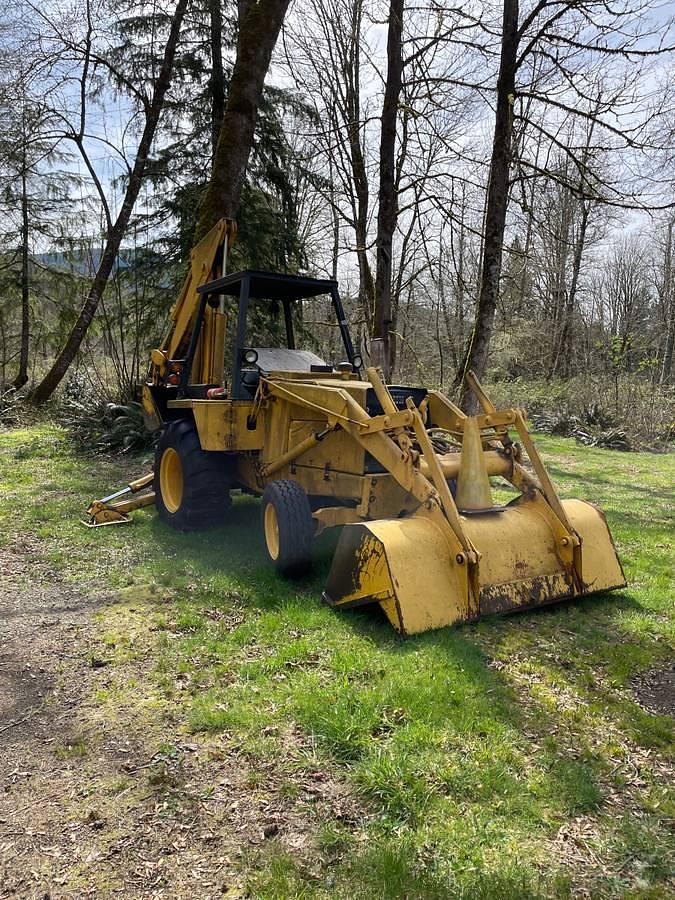Used Case 580C Backhoe