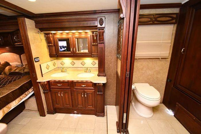 Used 2012 American Coach Heritage 45T