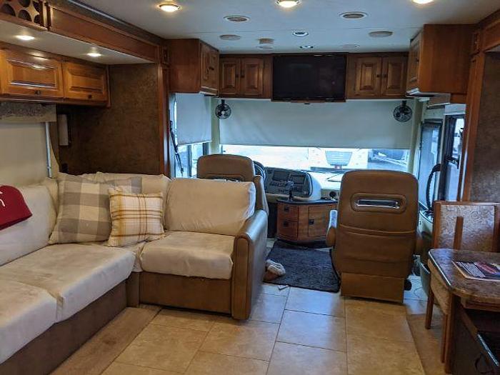 Used 2014 Allegro RED