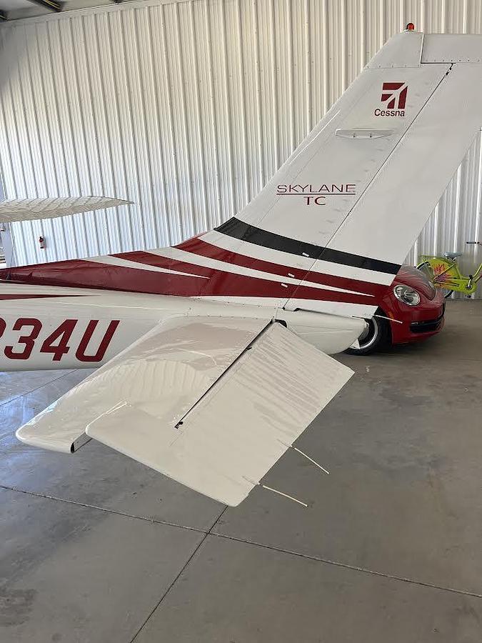 Used 2006 Cessna Turbo 182T Skylane Airplane