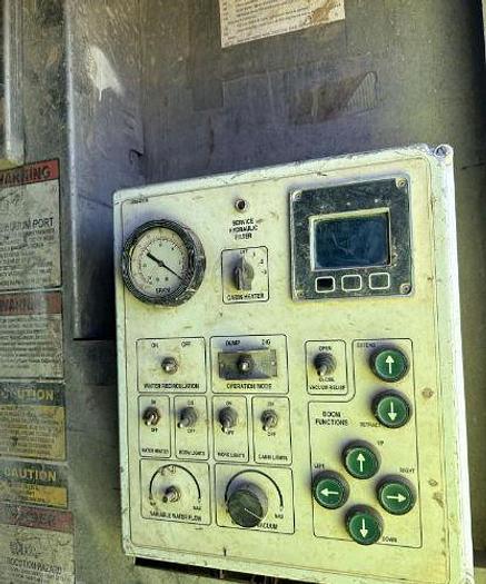 Used 2013 Peterbilt 365 Mud Dog 1000 Hydro Excavation Truck