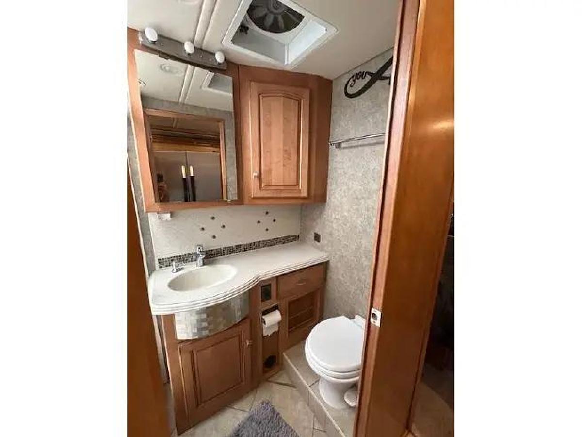 Used 2014 Winnebago Journey 34B Class A Motorhome