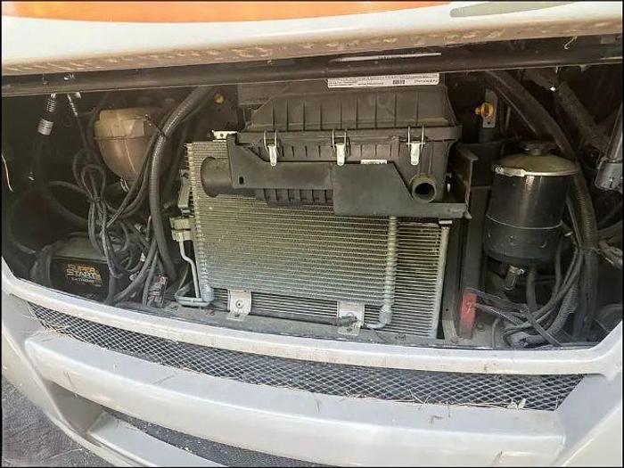 Used 2015 Thor Motor Coach Hurricane 27K