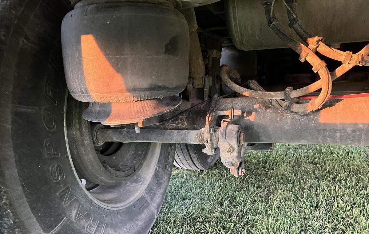 Used 2019 WILSON PSDCL-402 Livestock Trailer