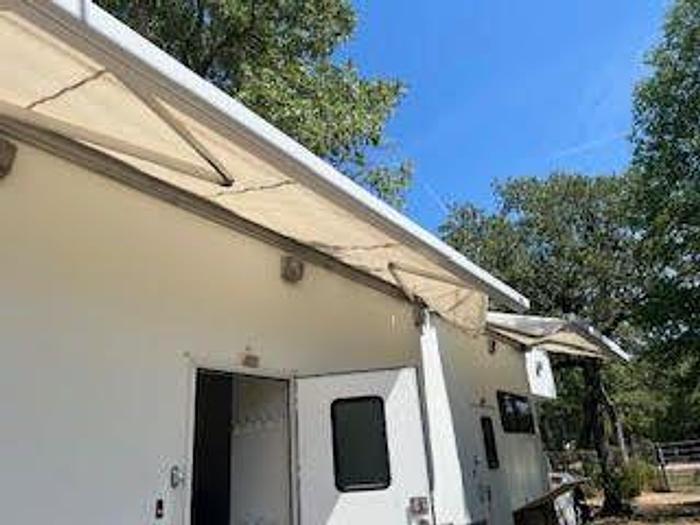 Used 2003 KENWORTH T300