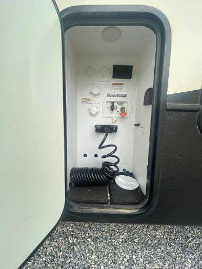 Used 2018 Keystone Alpine 3701FL