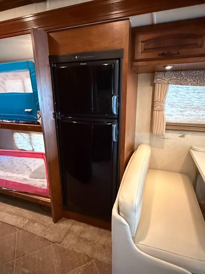 Used 2013 Coachmen Sportscoach Cross Country 385DS Class A Motorhome