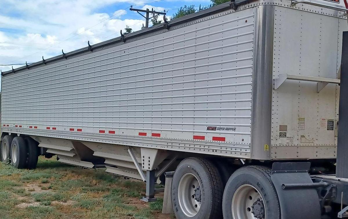 Used 2017 Timpte Grain Trailer