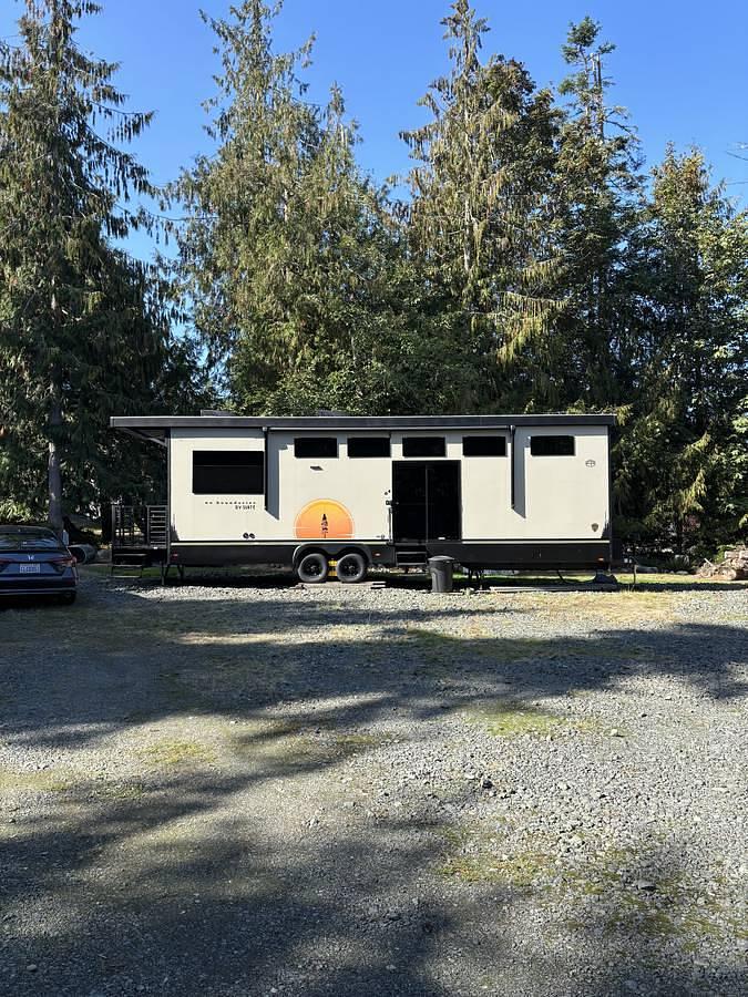 Used 2025 Forest River RSV3 Suite