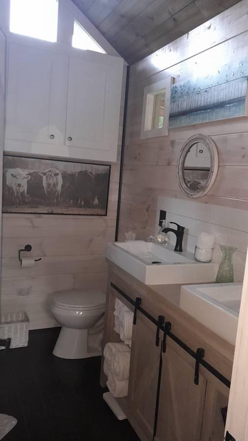 Used 2020 Custom Tiny Home 24 Ft