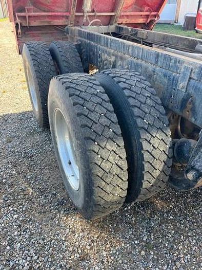 Used 1997 Western Star Tandem Axle Dump Truck