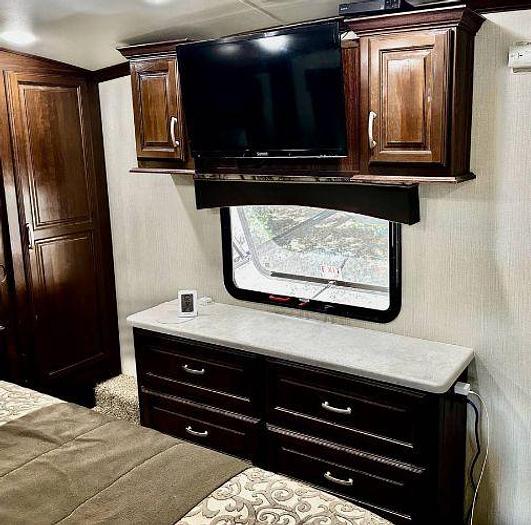 Used 2018 Forest River Cardinal