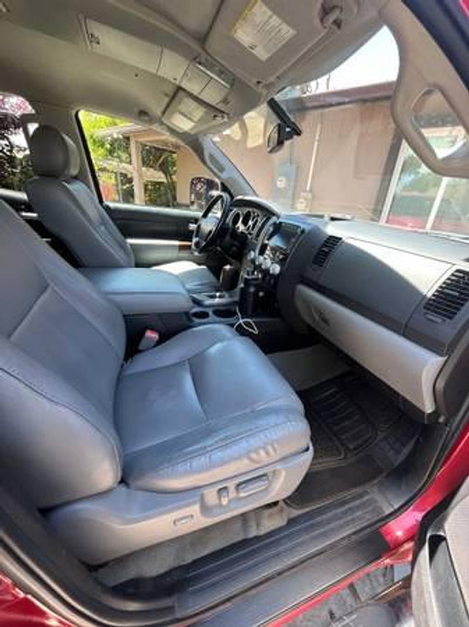 Used 2011 Toyota Tundra Limited 