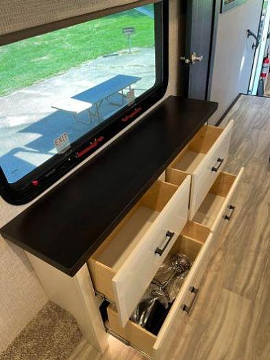 Used 2024 Jayco Pinnacle 36KPTS