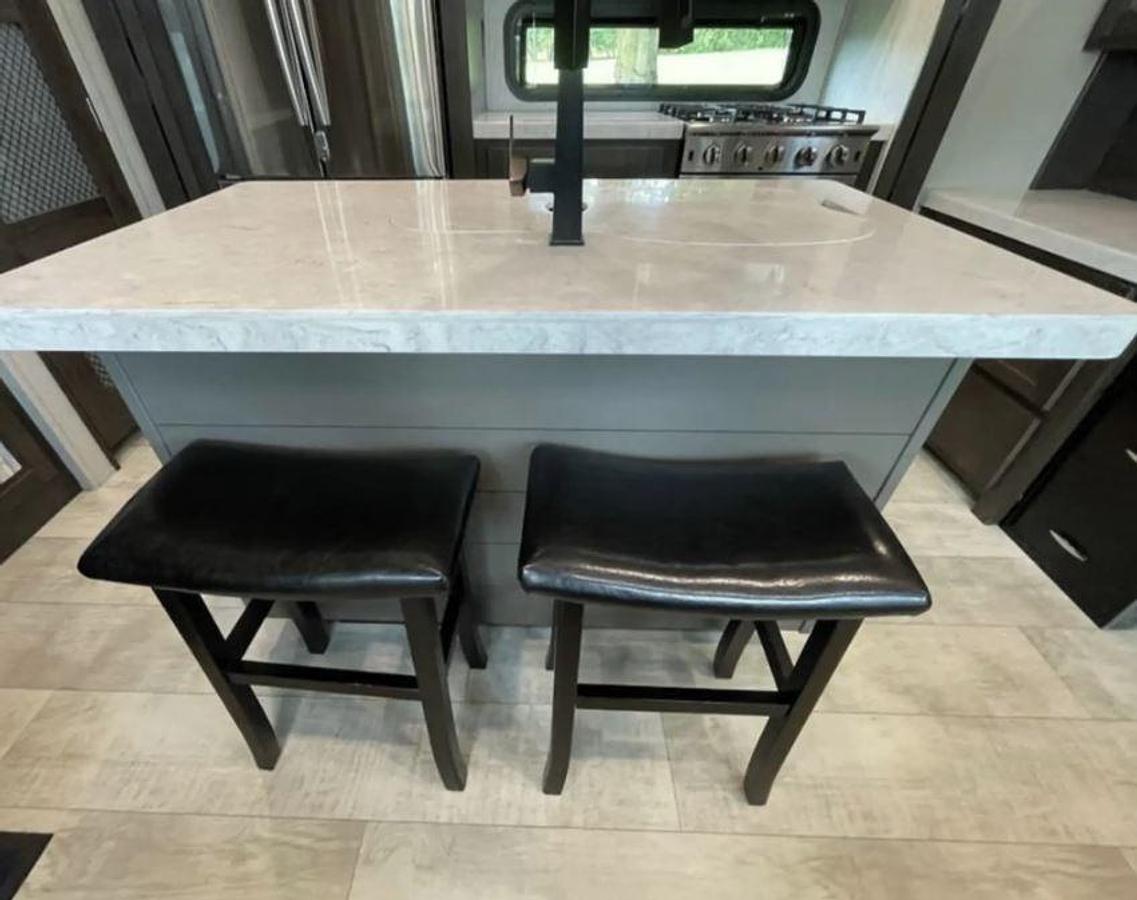 Used 2021 Grand Design MOMENTUM 376THS Fifth Wheel