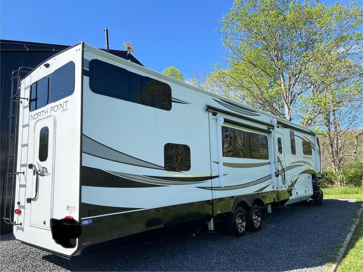 Used 2023 Jayco North Point 390CKDS Fifth Wheel