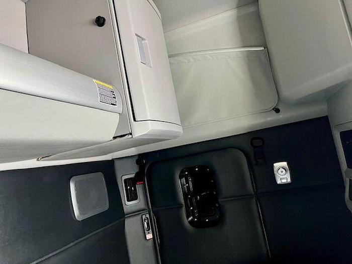 Used 2022 KENWORTH T880