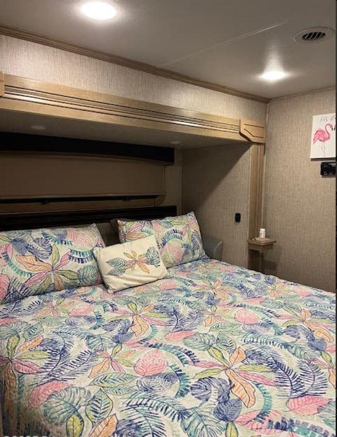 Used 2016 Redwood Redwood 39MB