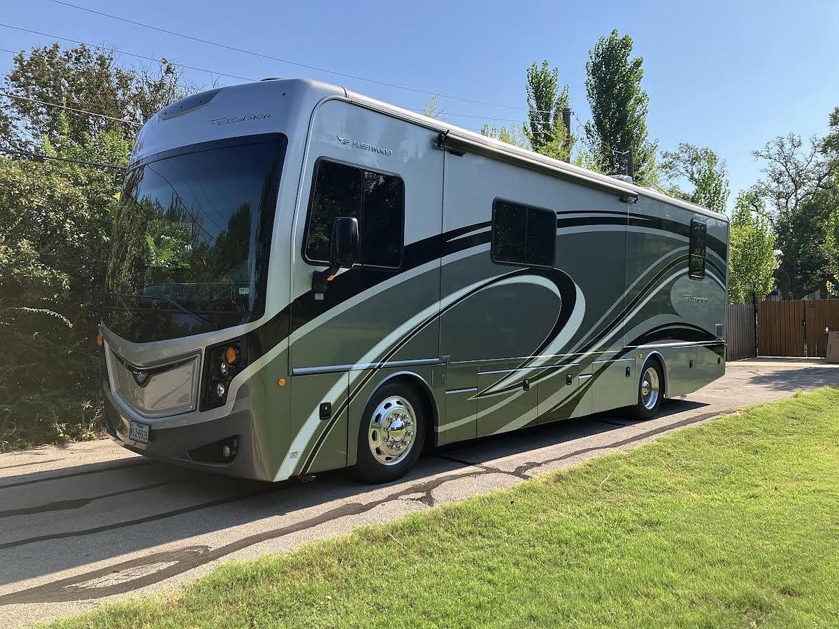 Used 2013 Fleetwood Excursion 33A Class A Motorhome