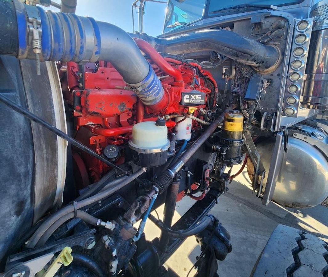 Used 2020 Peterbilt 389