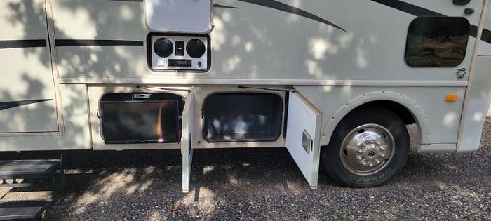 Used 2018 Fleetwood Flair LXE 30U