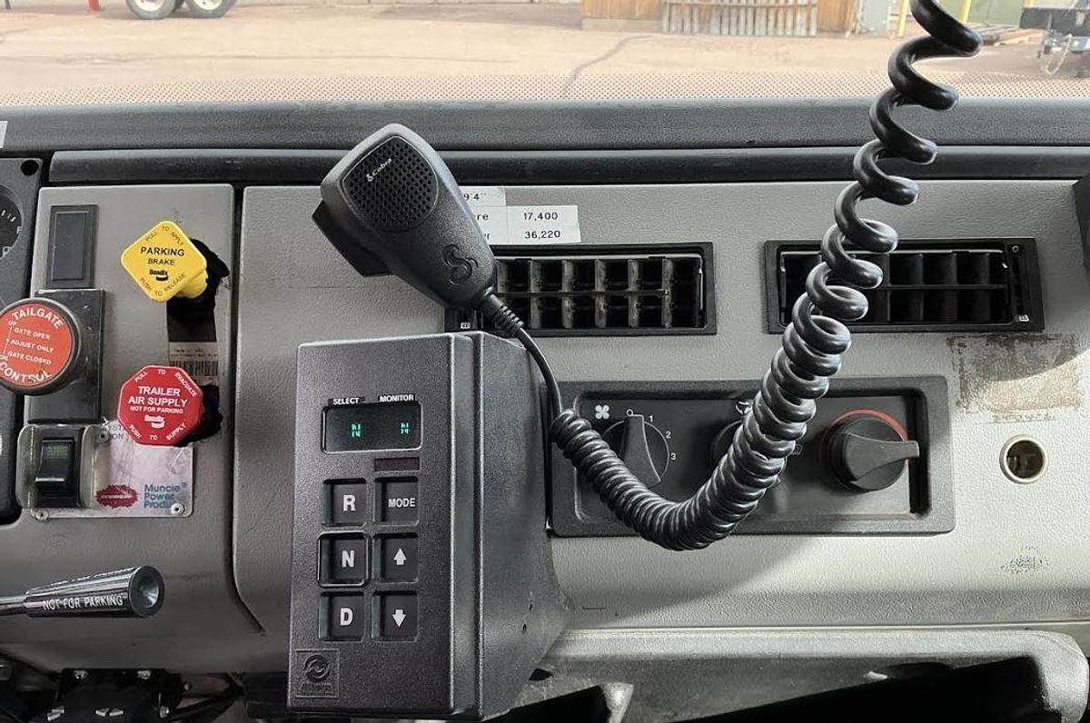 Used Freightliner F180 Dump Truck