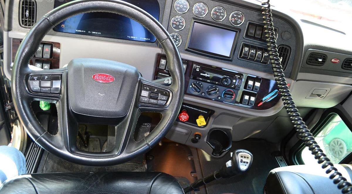 Used 2024 PETERBILT 389 Day Cab