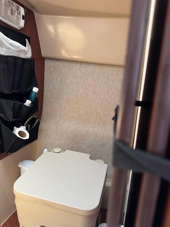 Used 2004 MacGregor 26 Sailboat