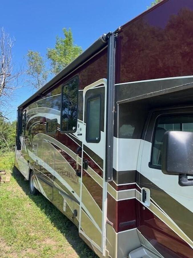 Used 2018 Coachmen Leprechaun Class A Motorhome