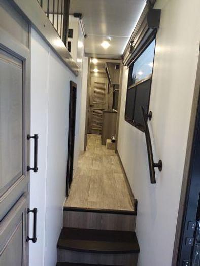 Used 2022 Keystone Montana 3855BR