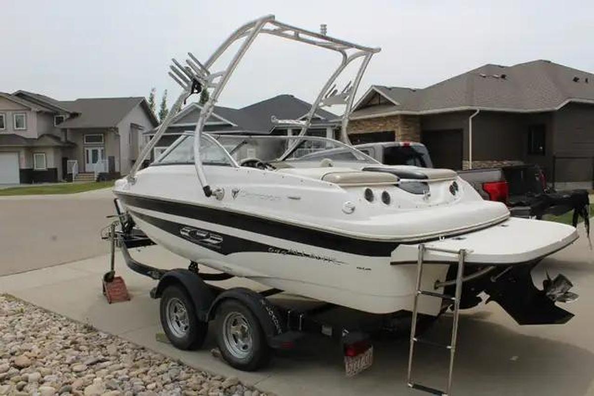 Used 2007 C2 Campion Open Bow