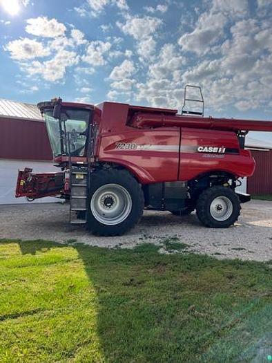Used 2013 Case IH 7230