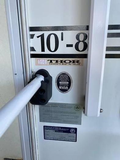 Used 2002 Thor Motor Coach Citation Truck Bed Camper