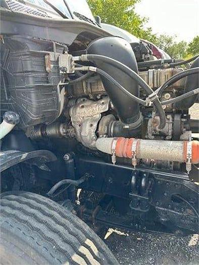 Used 2019 Freightliner Cascadia 125