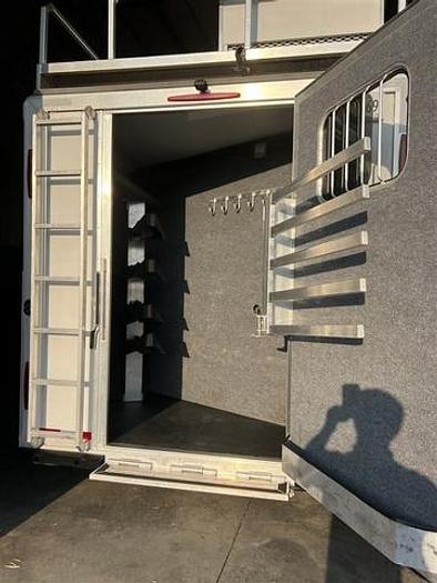 Used 2020 Twister 4 Horse Outlaw Conversion