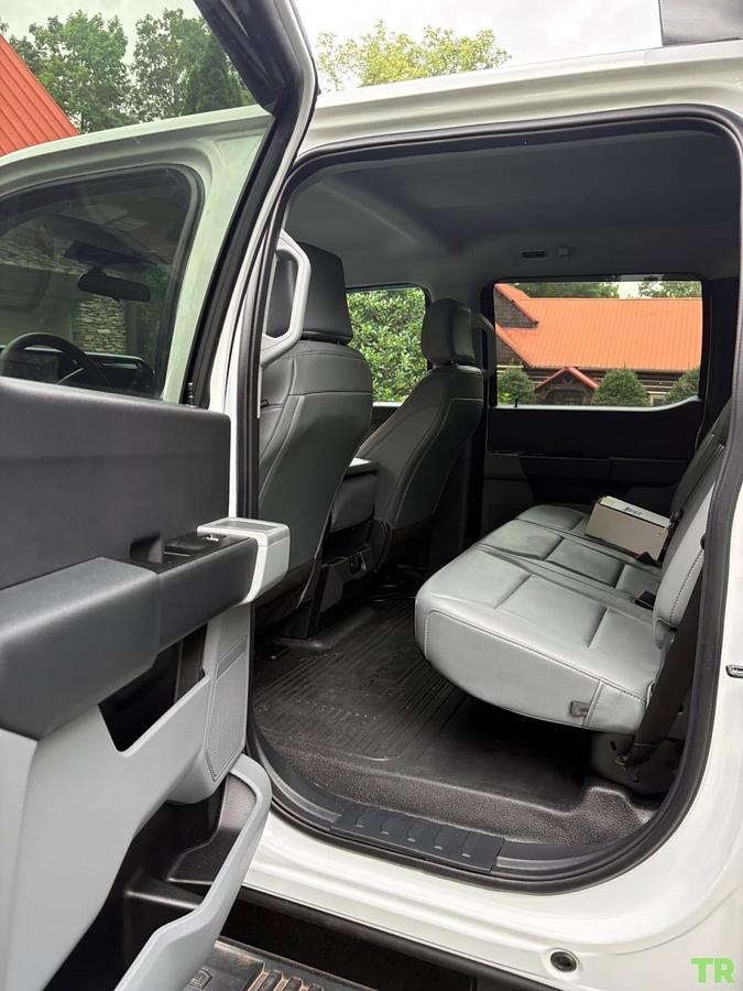 Used 2025 Ford F-450 Super Duty Pickup Truck